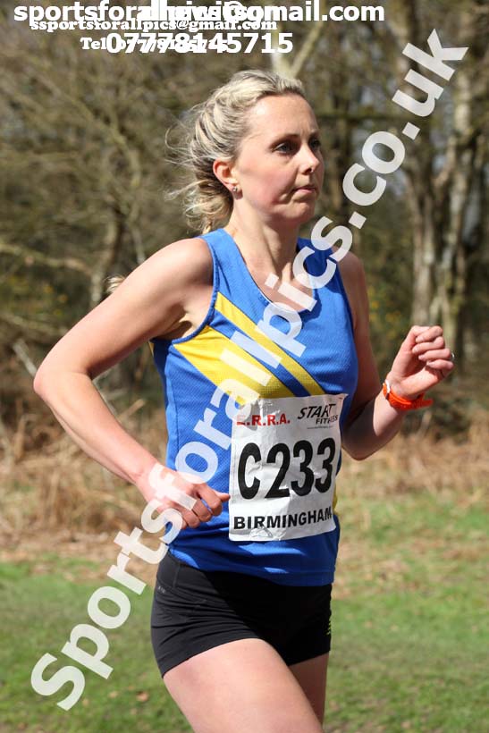 Senior womens 6 Stage Relay, ERRA 12 and 6 Stage Relays, Sutton Coldfield. Photo: David T. Hewitson/Sports for All Pics
